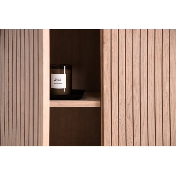 Bjrkn skap - Whitewash/svart