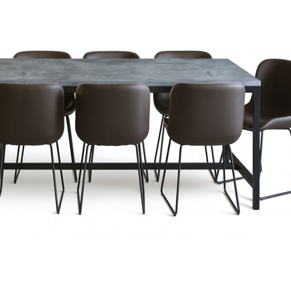 Texas spisegruppe med 8 Texas spisestoler Brun PU + Texas spisebord betong 200x100 cm + 5.00 x Møbelføtter Texas spisegruppe med 8 Texas spisestoler Brun PU + Texas spisebord betong 200x100 cm + 5.00 x Møbelføtter