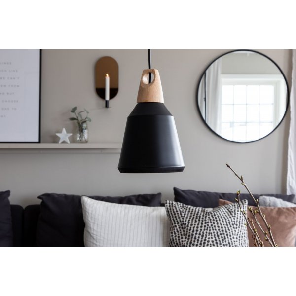 Marhult taklampe - Svart Marhult taklampe - Svart