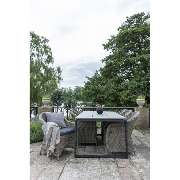 Denver spisebord - Grå/svart - 220x100 cm Denver spisebord - Grå/svart - 220x100 cm