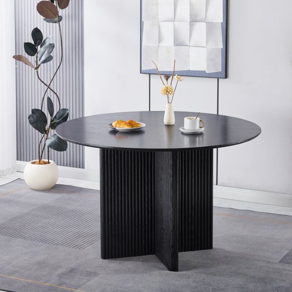 Spisegruppe Crossby bord �120 cm i svartbeiset eik med 4 Wilma spisestoler i hvit teddy