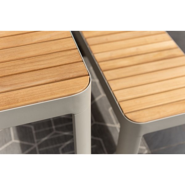 Portals spisegruppe 8 - Hvit/teak Portals spisegruppe 8 - Hvit/teak