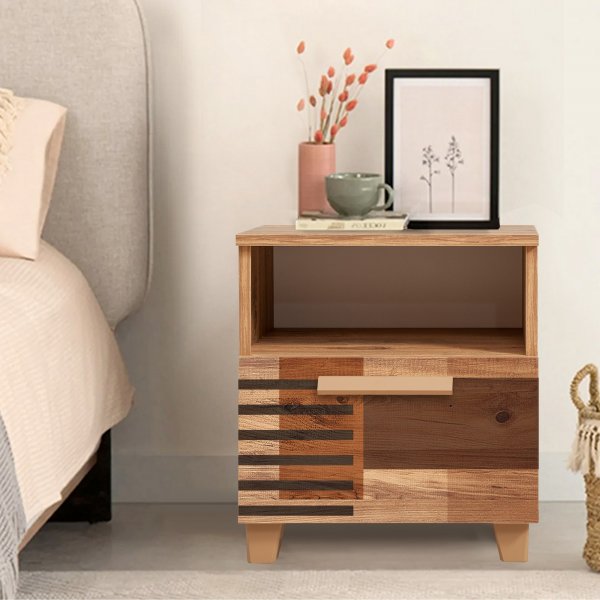 Leva Colorblock nattbord - Furu Leva Colorblock nattbord - Furu