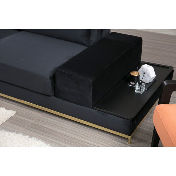 Line 4-seters sofa med sidebord - Svart