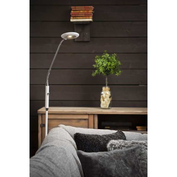 Gulvlampe Moto - Hvit/krom Gulvlampe Moto - Hvit/krom