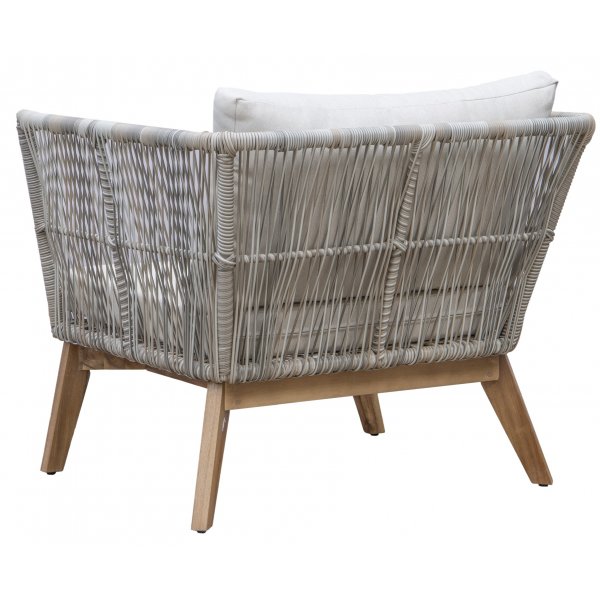 Inez loungegruppe; sofa, 2 lenestoler og salongbord - gr� syntetisk rotting og akasietre