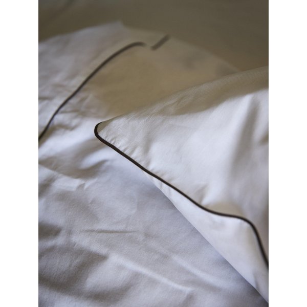 Carlton sengesett - Hvit Carlton sengesett - Hvit