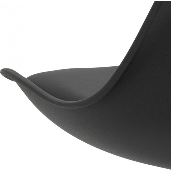 Dima spisestuestol - Sort PU Dima spisestuestol - Sort PU