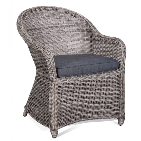 Mariestad utemøbelgruppe - Bord og 2 lenestoler Mariestad utemøbelgruppe - Bord og 2 lenestoler