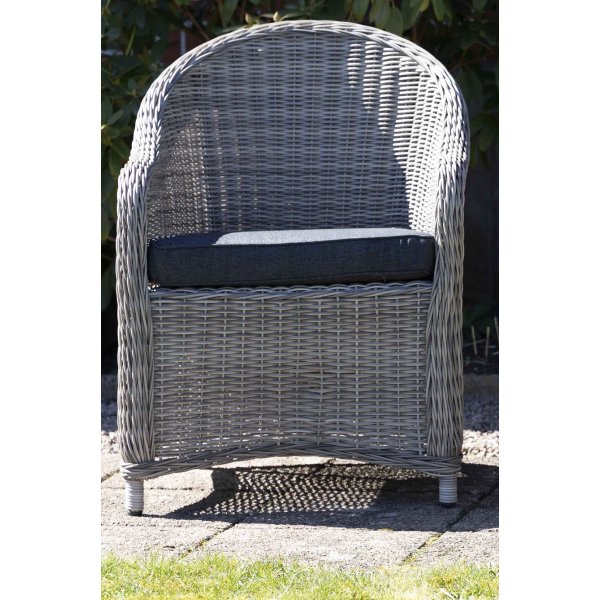 Spisegruppe Mercury: Scottsdale bord med 6 stk. Mercury lenestoler - Sement Spisegruppe Mercury: Scottsdale bord med 6 stk. Mercury lenestoler - Sement