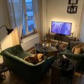 Kundebilde Felicia 2-seter sofa - Skogsgrønn (Fløyel)