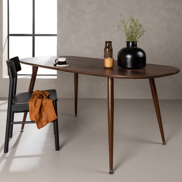 Sanford spisebord 180 x 90 cm - Mørkebrunt Sanford spisebord 180 x 90 cm - Mørkebrunt