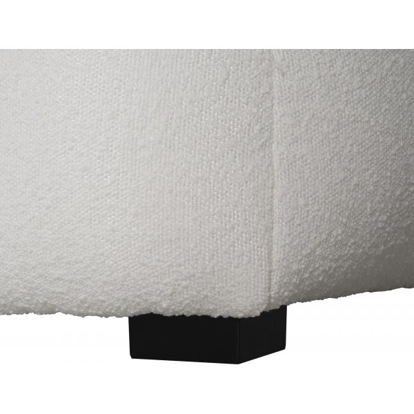 Fotskammel i et kraftig design Fotskammel i et kraftig design