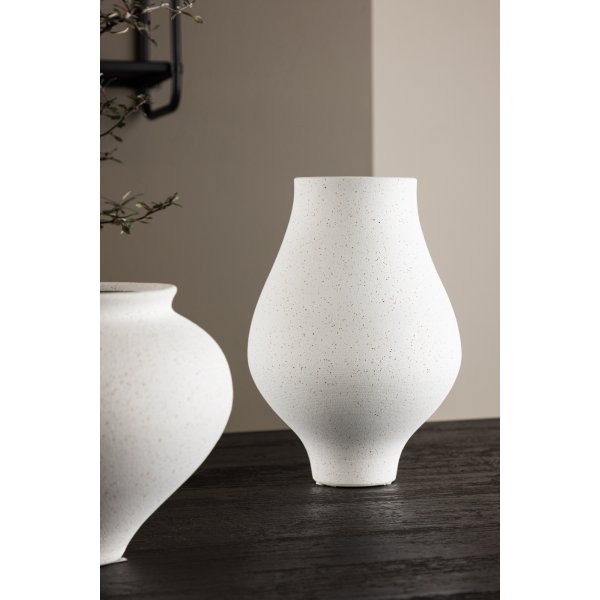 Rellis vase 14 x 24 cm - Hvit Rellis vase 14 x 24 cm - Hvit
