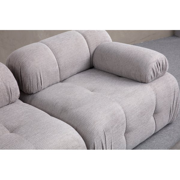Petite 2-seters sofa - Lys grå Petite 2-seters sofa - Lys grå
