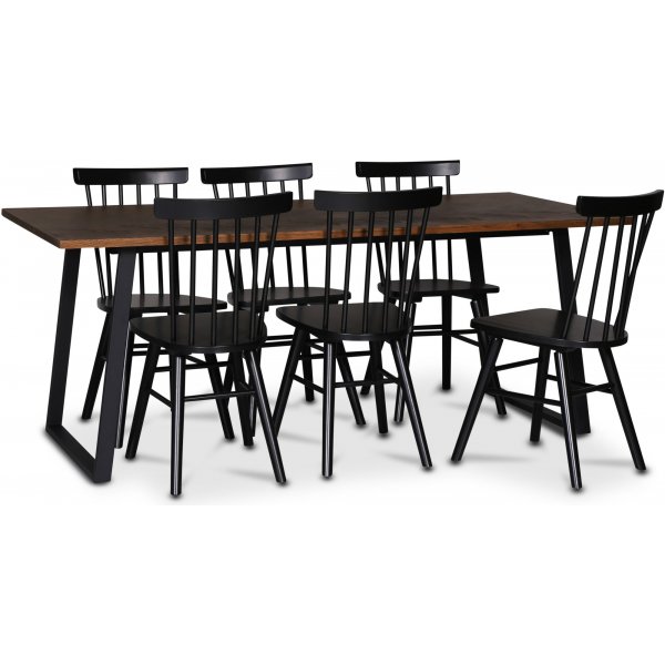 Edge 3.0 spisegruppe 190x90 cm inkludert 6 stk. svarte Orust pinnestoler - Brownstained fishbone