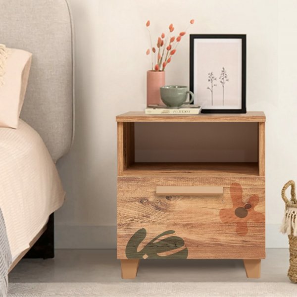 Leva Leaf nattbord - Furu