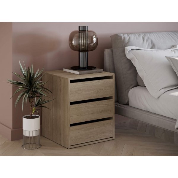 Einar byrå 13 - Shetland eik Einar byrå 13 - Shetland eik