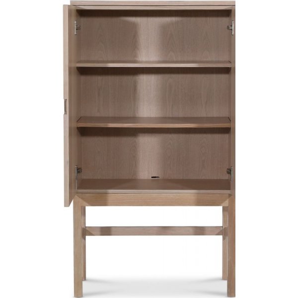 Level skap med dører i rotting - Whitewash Level skap med dører i rotting - Whitewash