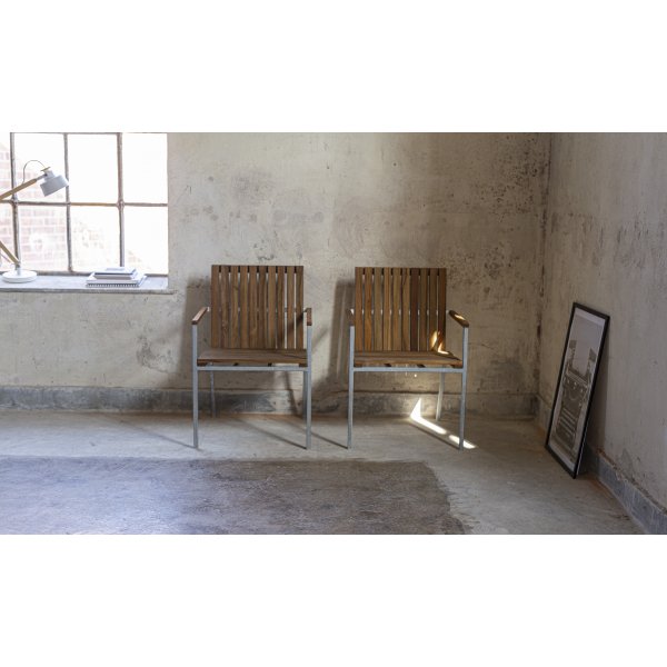 Utestol Alva - Teak/galvanisert metall