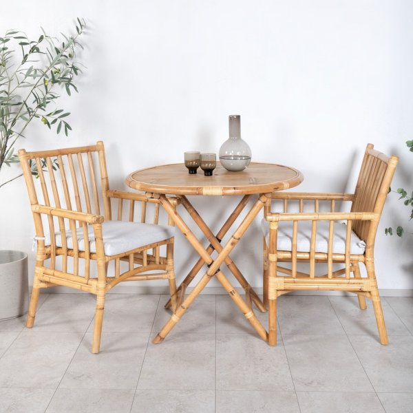 Cane uteservering gruppe med 2 Cane stoler - Natur/Sandbeige Cane uteservering gruppe med 2 Cane stoler - Natur/Sandbeige