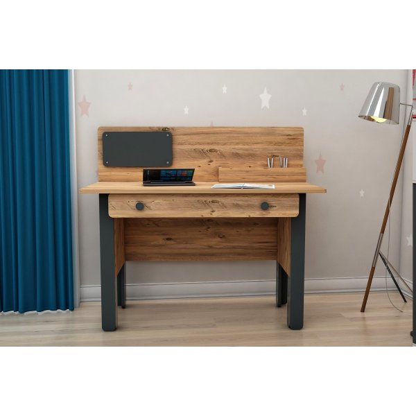 Valerin skrivebord 120 x 60 cm - Furu/antrasitt Valerin skrivebord 120 x 60 cm - Furu/antrasitt