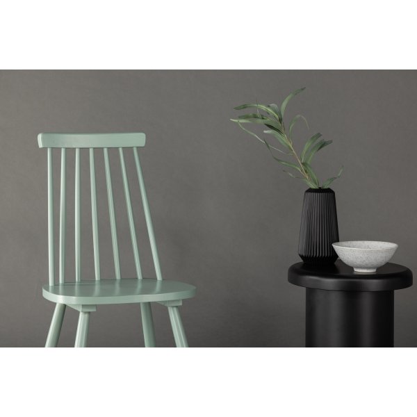 Lönneberga spisestuestol - Grønn Lönneberga spisestuestol - Grønn