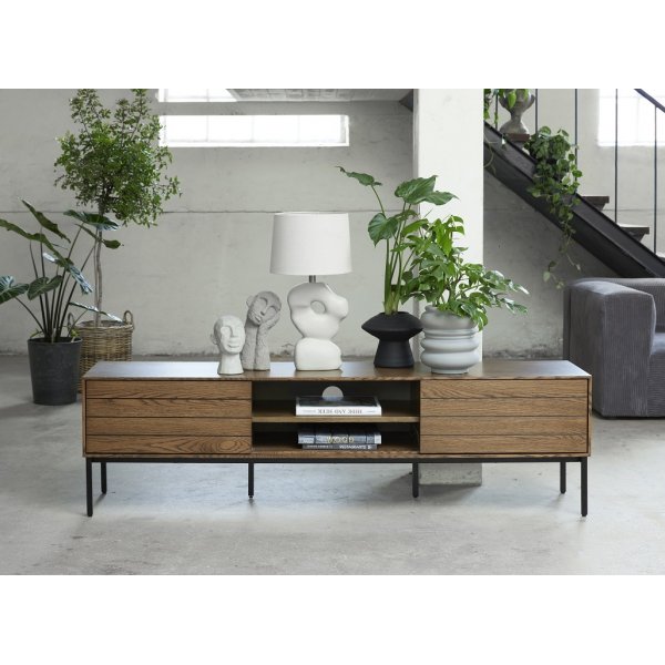 Inez TV-benk i brunoljet eik - Bredde 180 cm