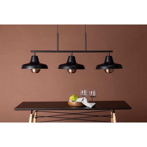 Stöten taklampe - Sort/Kobber Stöten taklampe - Sort/Kobber