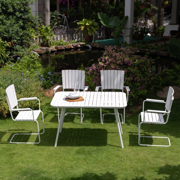 Utegruppe; bord 120x80 cm med 4 stoler - Holmsund