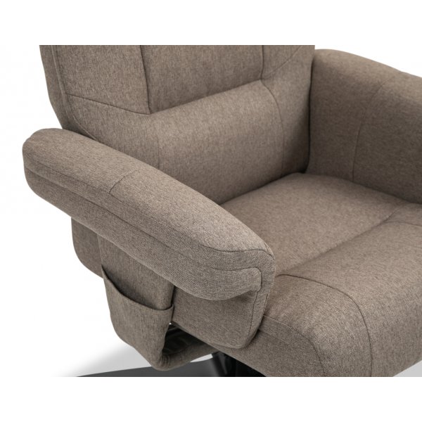 Oslo hvilestol med krakk i mørk beige stoff Oslo hvilestol med krakk i mørk beige stoff